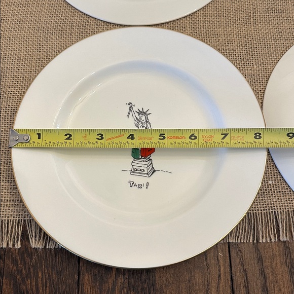 Merry Masterpieces Porcelain Christmas Dessert Plates by Dayton Hudson - Picture 8 of 9